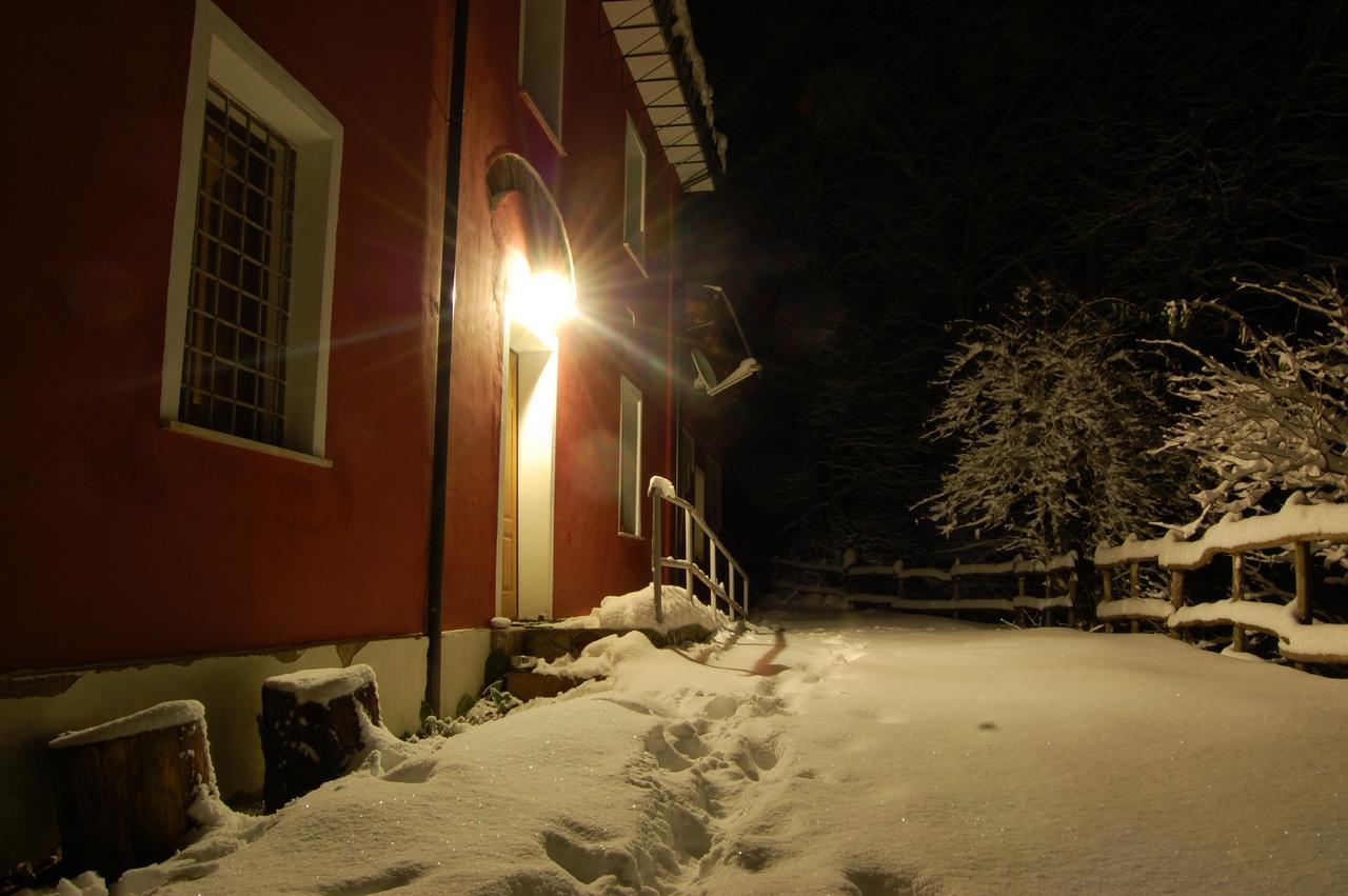 Rifugio Casello Margherita Camigliatello Silano Buitenkant foto